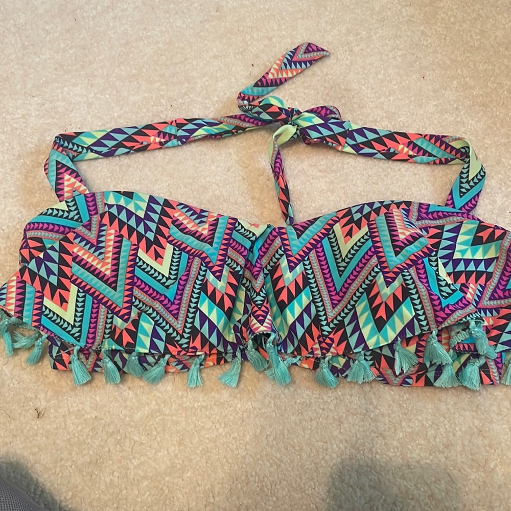 Xhilaration Swim Top